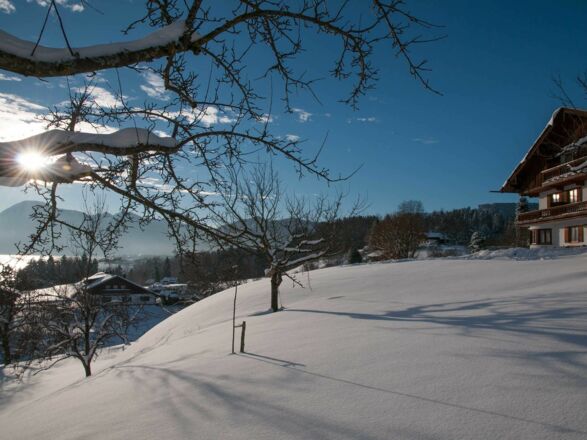 Gästehaus Unterreiterhof Bad Wiessee - Wintermärchen mit Traumblick über das Tegernseer Tal
