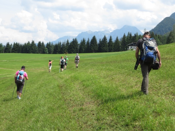 Pilger wandern über den Gaisriegel, Vorderstoder