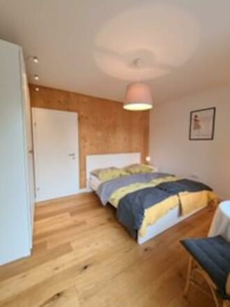 d1cc9b01-4e7b-443d-871e-e0d2045537a9