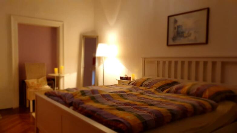 1af90581-abe0-43fd-9f7d-92822a9c15d6