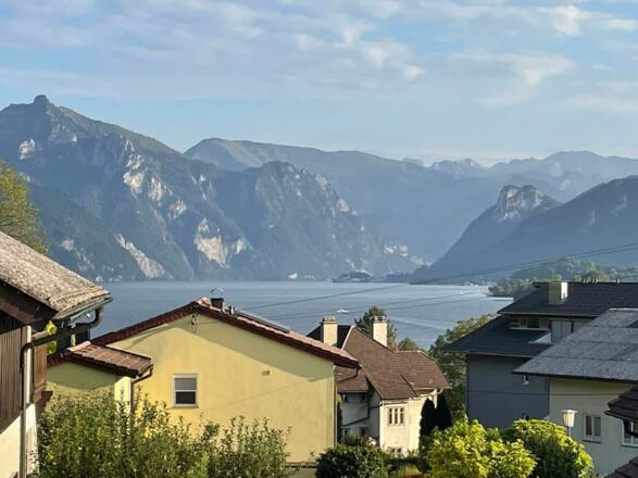 e5b84f5f-2959-4146-a3aa-45500071097c