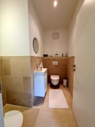 ad692cee-f9bb-4ef4-942b-62d255e5a8dc