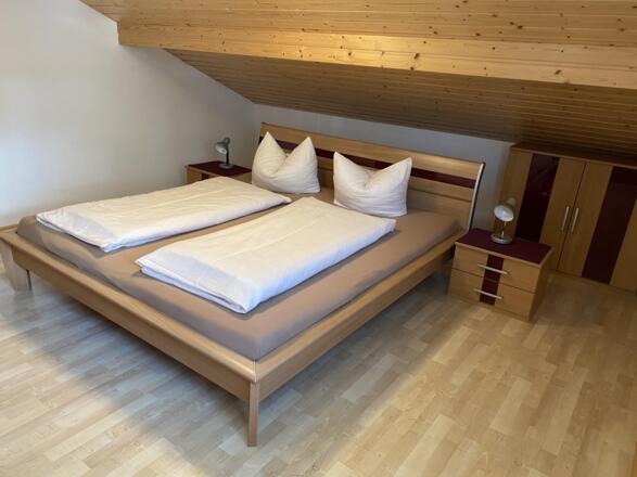 Doppelbettzimmer DG