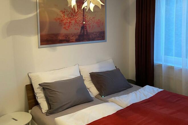 71e19f49-05f4-4664-a6ce-6627a1d40379