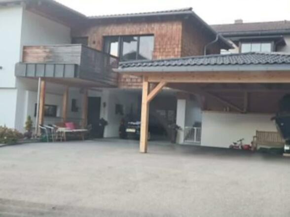 06f5ebd3-fafb-4ddb-a907-c3fe489903cf