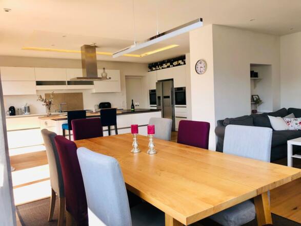 2d61fc50-70ac-4a34-a599-1c781bc7e310