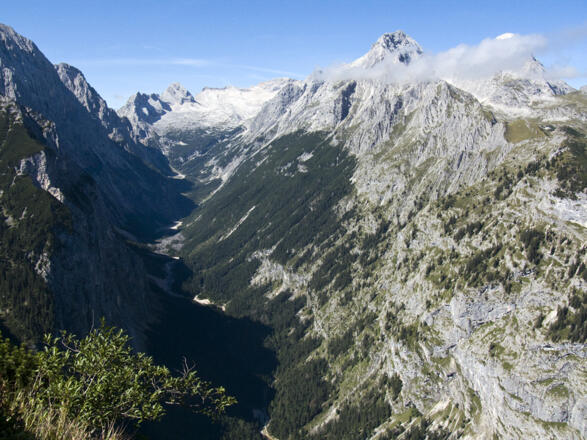 Das Reintal von oben mit dem Platt im Hintergrund.