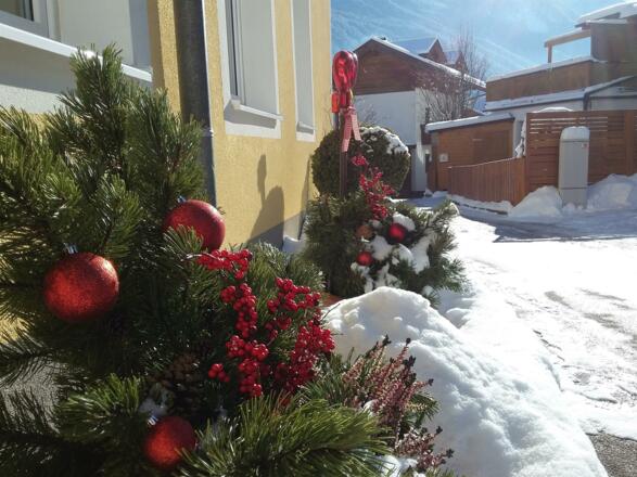 Winter vor unserem Haus - Parkplatz