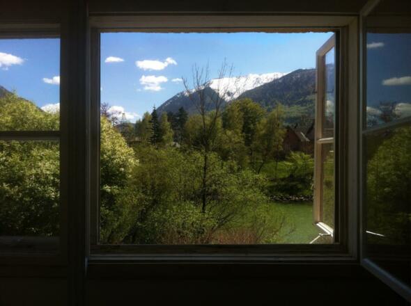 fc98321d-073c-493d-afe5-03d9821fb886