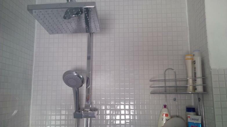 302FA554-586F-4AB9-843E-ECC381D5CF47