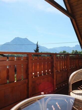 Blick vom Balkon zum Traunstein