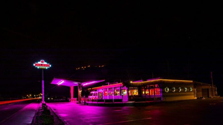 Restaurant Oilers 69