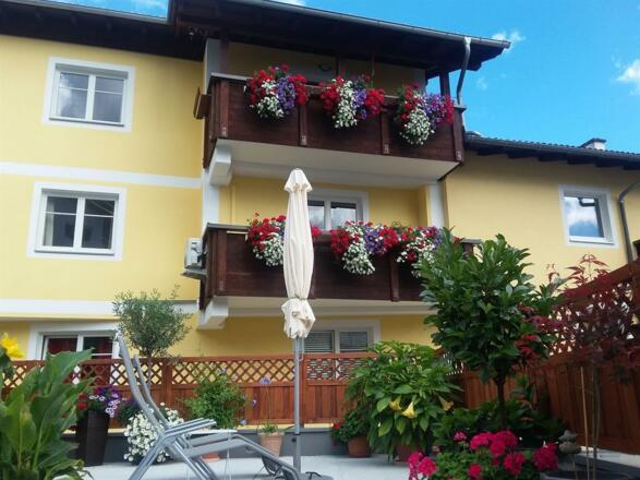 Balkon von Apartment A und B