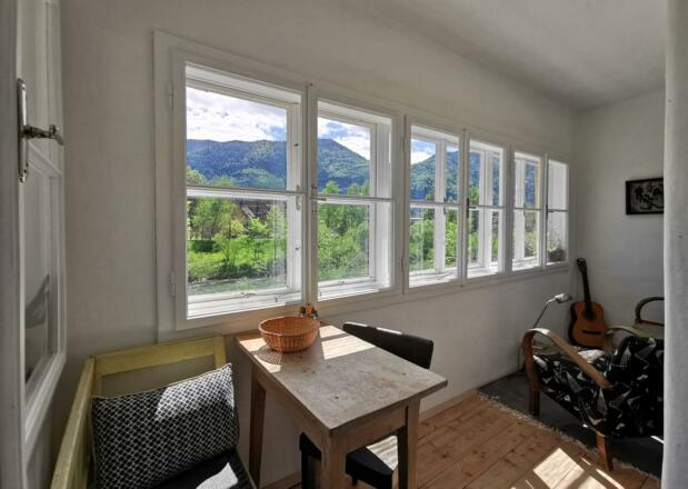 05e52981-055d-4c95-ac63-7ef16c8bd85f