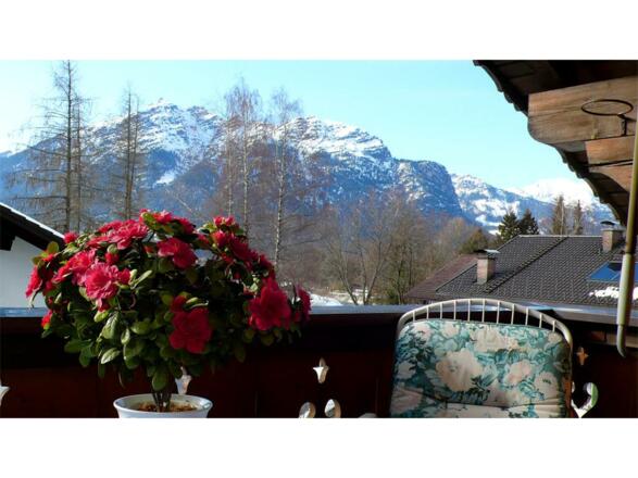 Aussicht vom Westbalkon zum "Kramer"