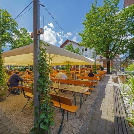Biergarten im Braugasthof Falkenstein