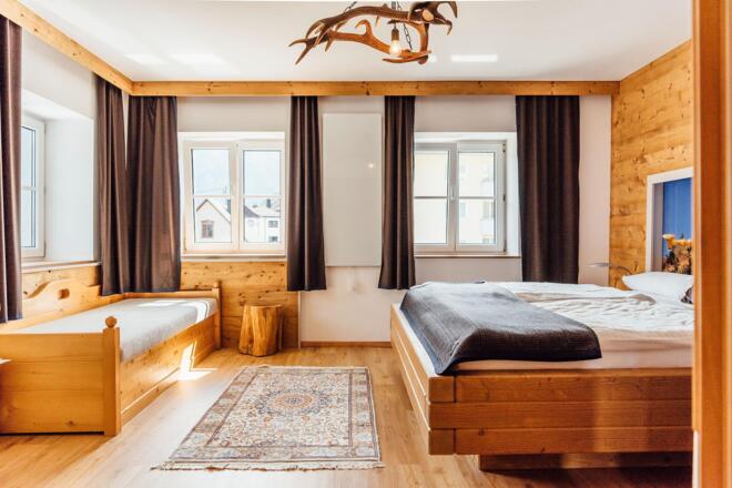 Doppelzimmer mit extra Bett Top 1