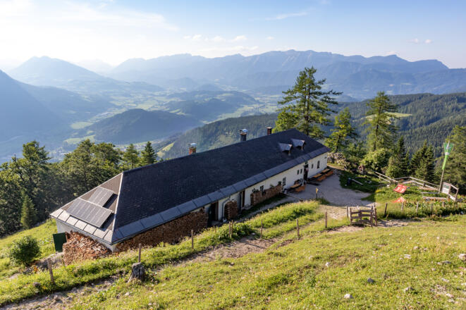 Die Hofalmhütte.