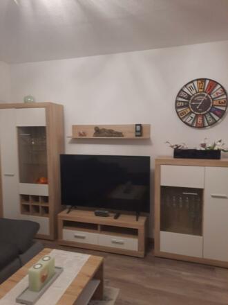 3399DF0D-A981-4F4C-90EB-936843511F5B