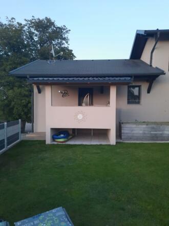 300ABF09-5BEE-4CD2-A1F1-6AF252292CA4