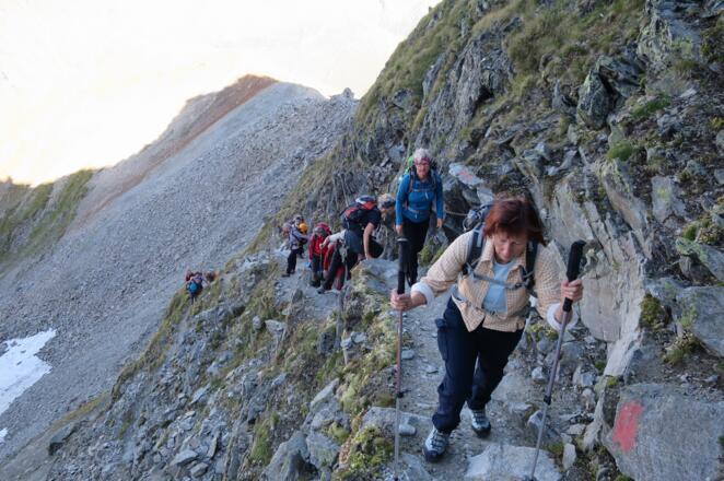 Blick zurück, der Steig zum Pitztaler Jöchl.