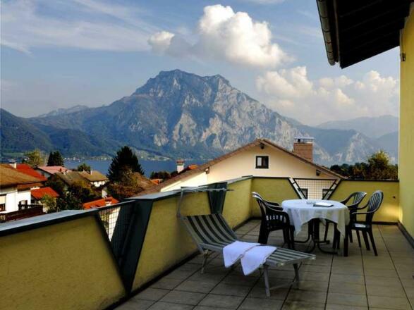 Zimmerterrasse mit Aussicht