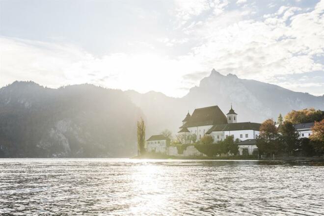 Kloster Traunkirchen anschließend an das Hotel