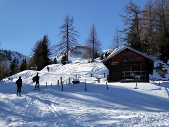 Die Kleinarler Hütte ist gleich erreicht.