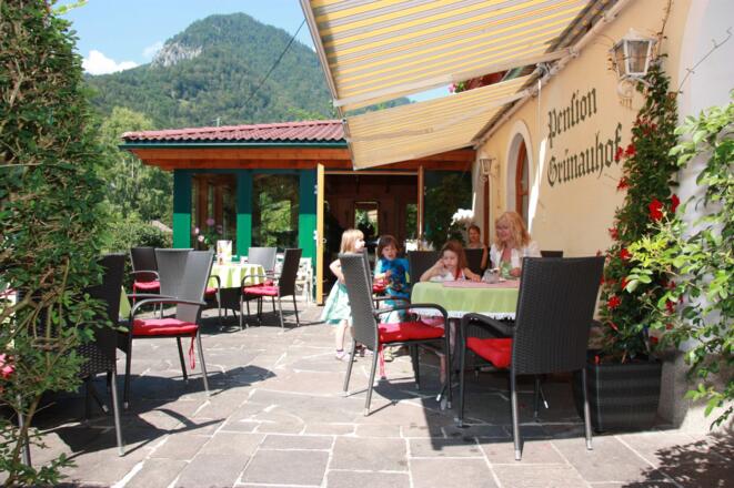 Gruenauhof-terasse