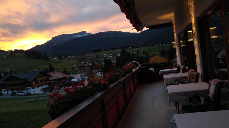 Terrasse mit Blick auf Ifen zur Abenstimmung