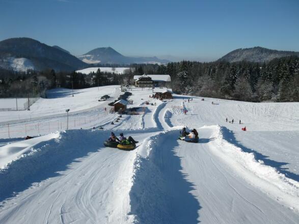 Snowtubing in Faistenau - Spaß für Groß & Klein