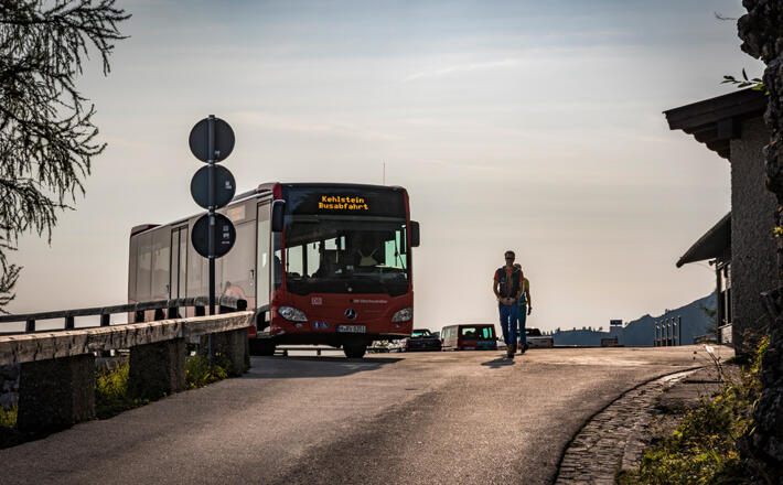 Ankunft an der Buswendeplatte auf dem Kehlstein