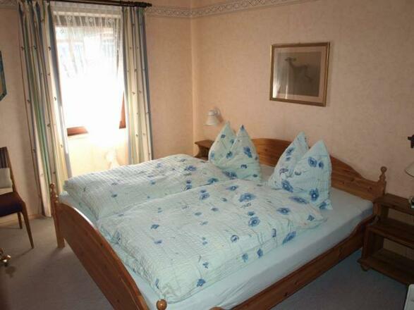 Fewo Detzlhofer Schlafzimmer2