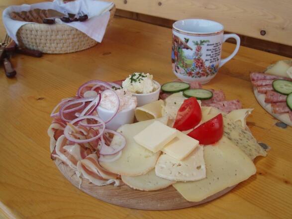 Reithütte Familie Mösenbichler Hintersee Jause 1
