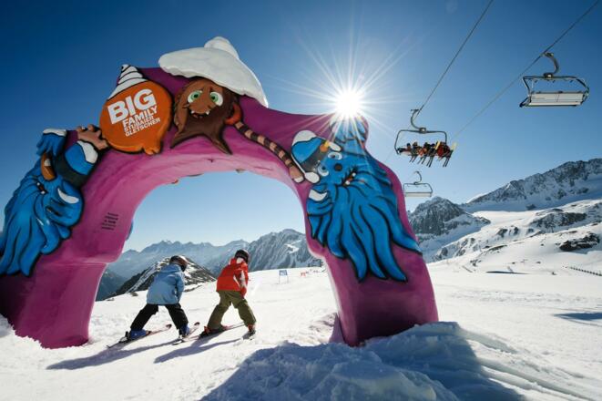 _c_Stubaier_Gletscher_Andre_Schoenherr._BIG_Family