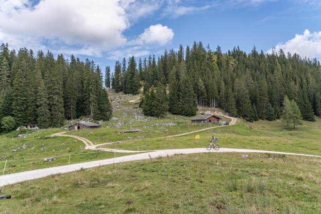 Mountainbiker auf der Moosenalm