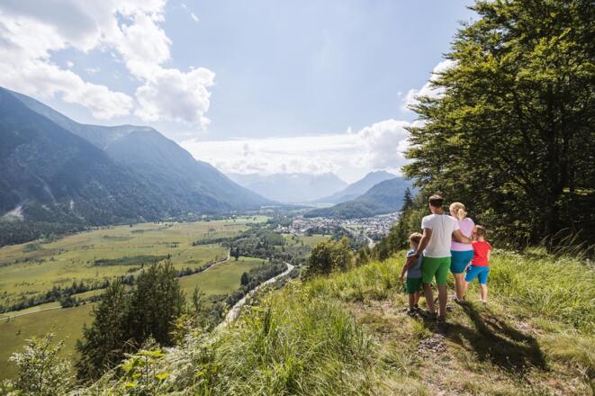 Loisachblick, Oberau im ZugspitzLand