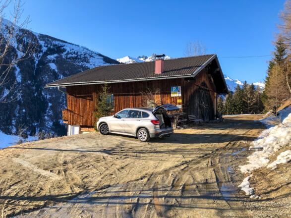 Parkplatz Oberlesach