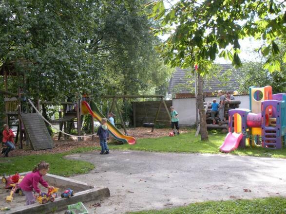 Spielplatz beim Wirt in Sicking