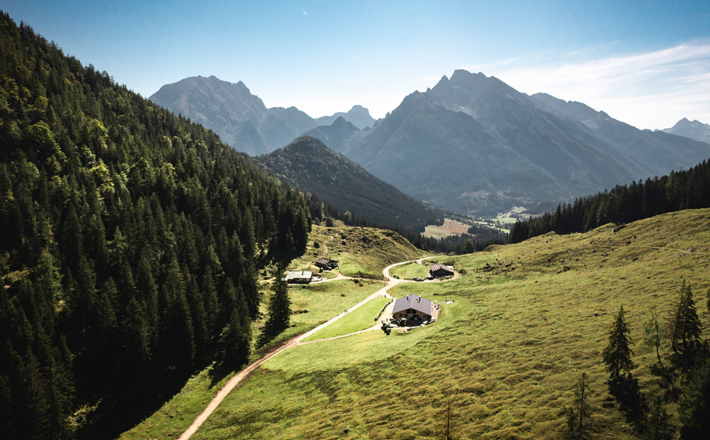 Die Mordaualm vor Watzmann und Hochkalter