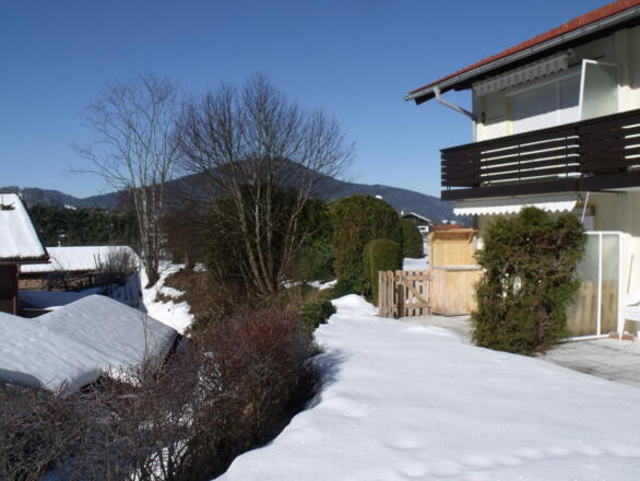 Hausansicht im Winter