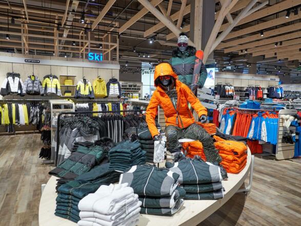 Intersport Gmunden Skibekleidung