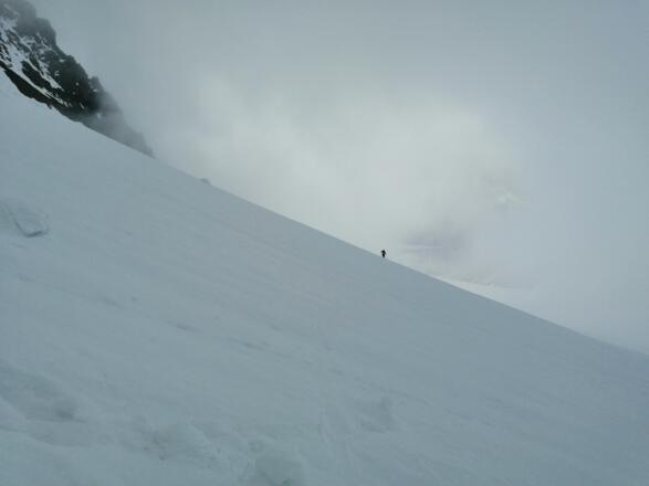 Die lange Querung am Gletscher...