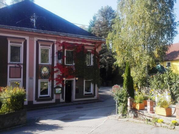 Bay Thai mit Gästehaus Josepha Hirsch