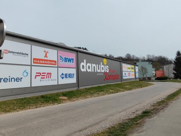 Tennishalle in Mauthausen