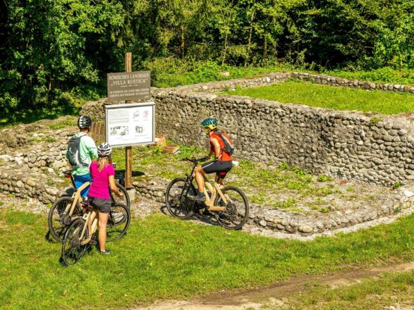 Römerradweg bei der Villa Rustica, Bad Wimsbach-N.