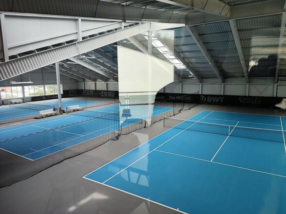 Tennishalle in Mauthausen