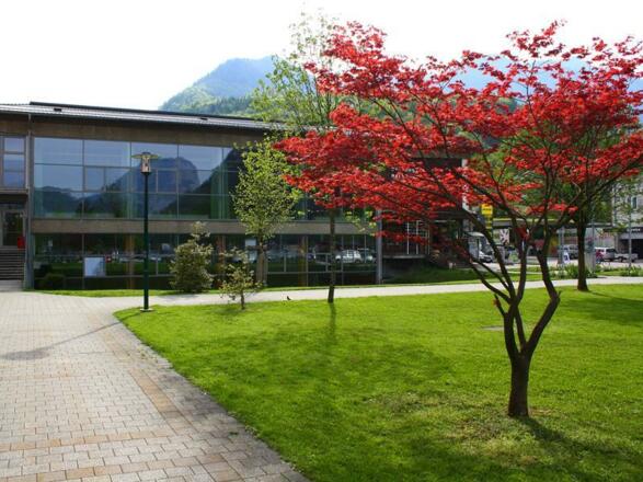 Hallenbad Ebensee Außenansicht