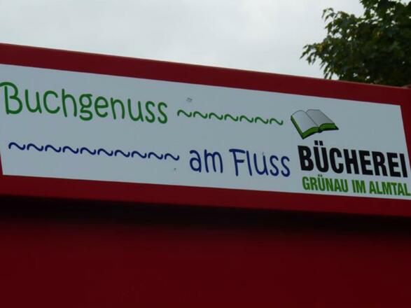Buchgenuss am Fluss