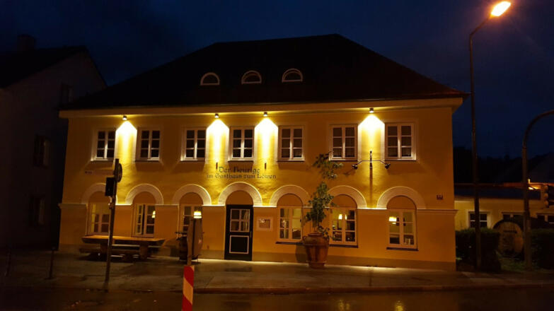 Der Heurige im Gasthaus zum Löwen (Freising)